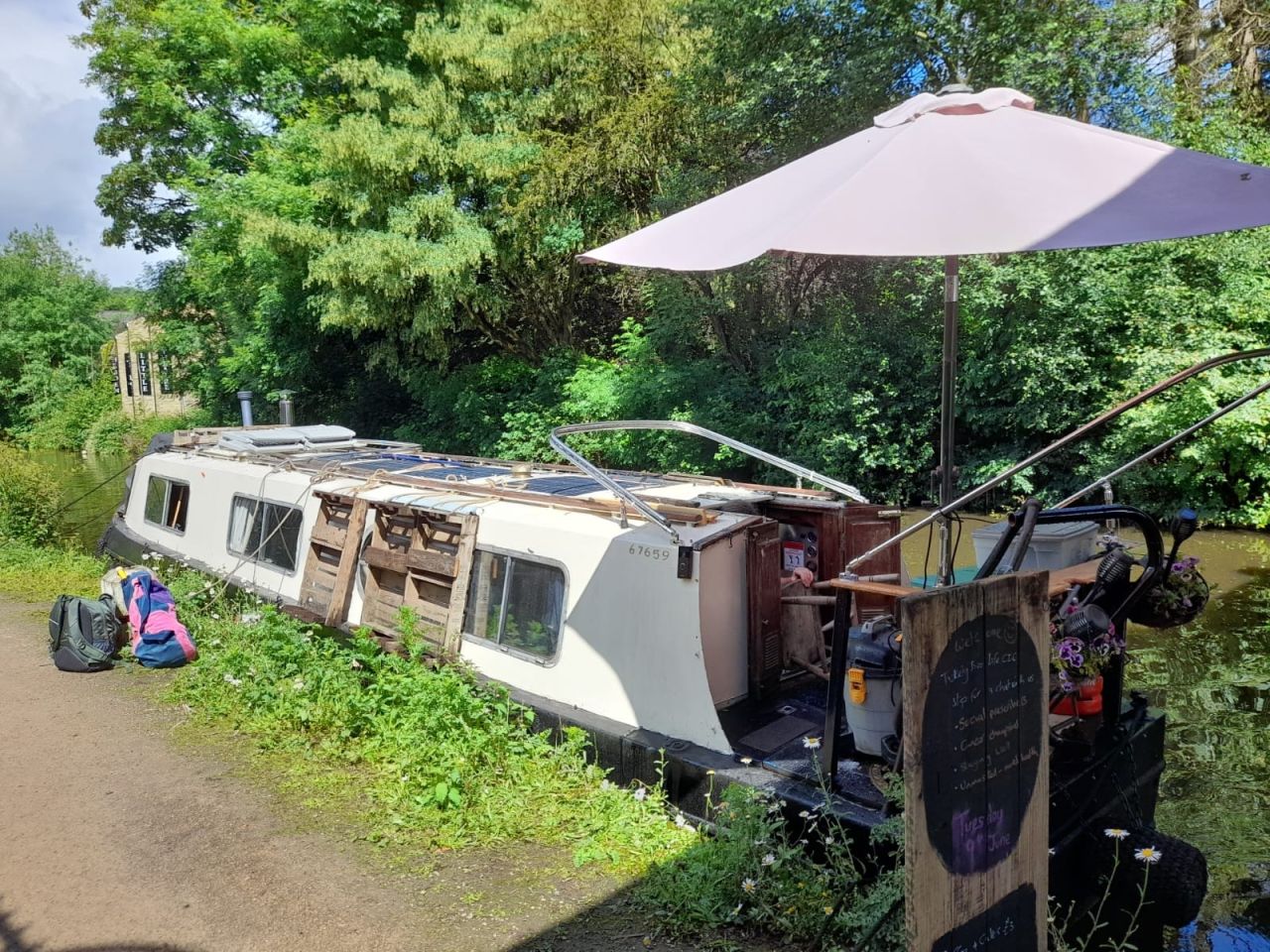 On board with Canal Pathways: Upper Calder Valley’s partnership with Tickety Boo Life CIC